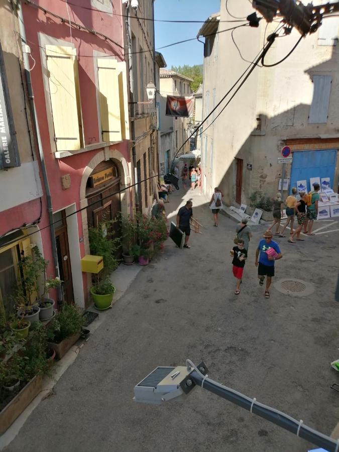 Le Petit Ventoux Village Malaucène Esterno foto