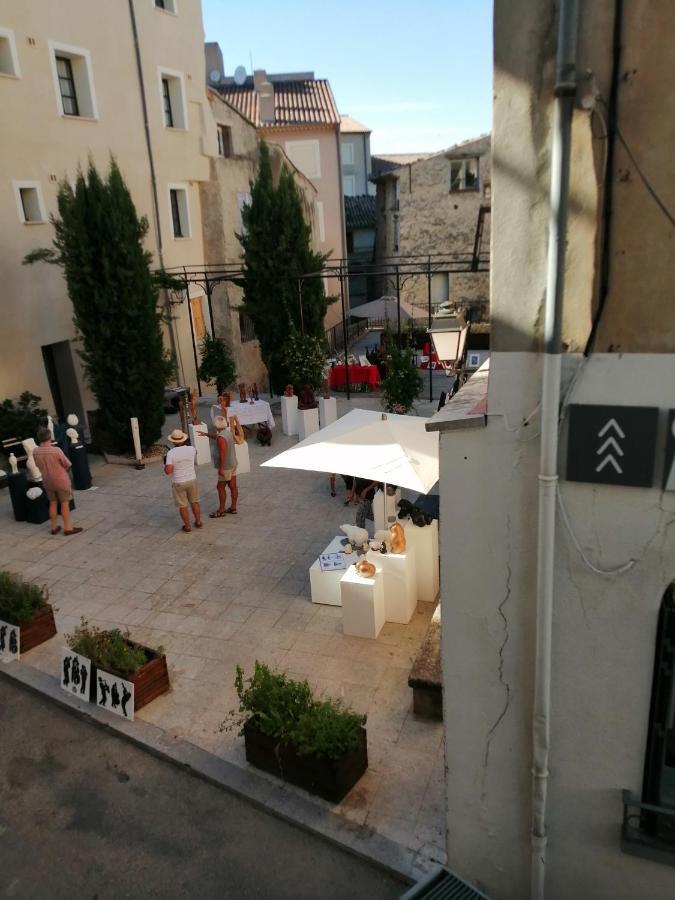 Le Petit Ventoux Village Malaucène Esterno foto